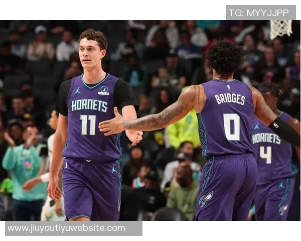 卡尔克布伦纳在四场比赛中贡献15个以上盖帽成为03至04赛季以来第三位新秀 卡尔克布伦纳在四场比赛中贡献15个以上盖帽成为03至04赛季以来第三位新秀