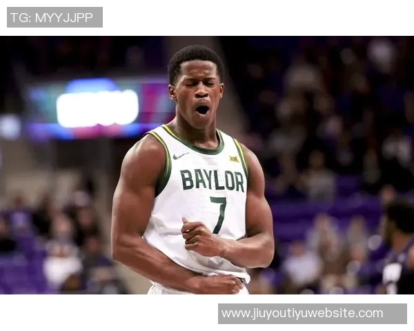 总经理调查揭晓最佳新秀弗拉格以97选票遥遥领先VJ埃奇库姆仅获3支持