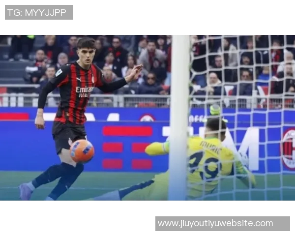 AC米兰近期对阵萨索洛战绩不佳近7场仅获2胜2平3负处于劣势