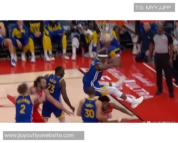 巴特勒创造勇士队史新纪录37场比赛内完成500分200板200助攻 巴特勒创造勇士队史新纪录37场比赛内完成500分200板200助攻